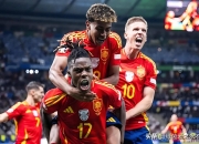 ac米兰-关于欧洲足球豪门齐聚，争夺荣耀！的信息