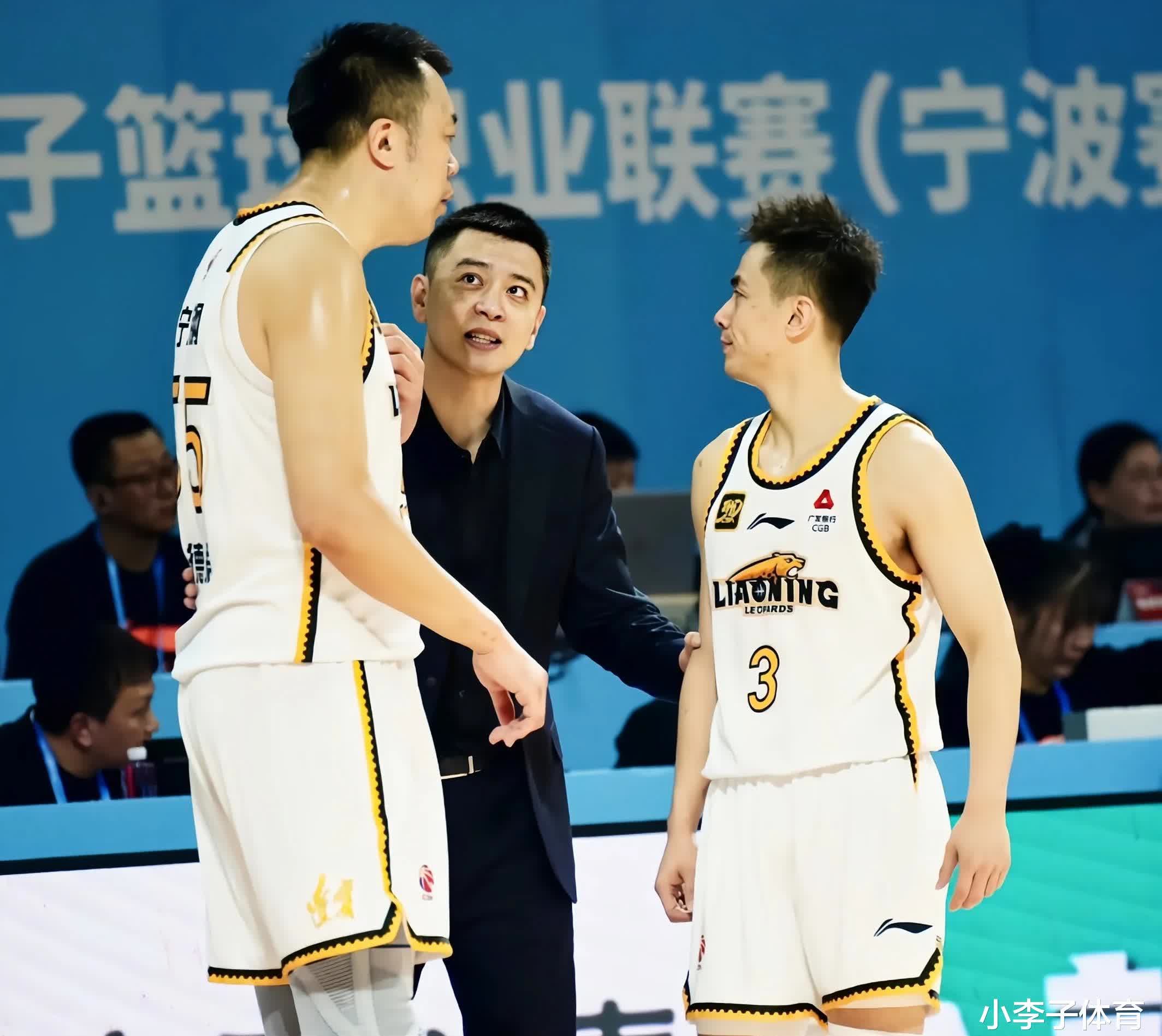 浙江男篮临时调整战术，迎接强敌挑战的简单介绍