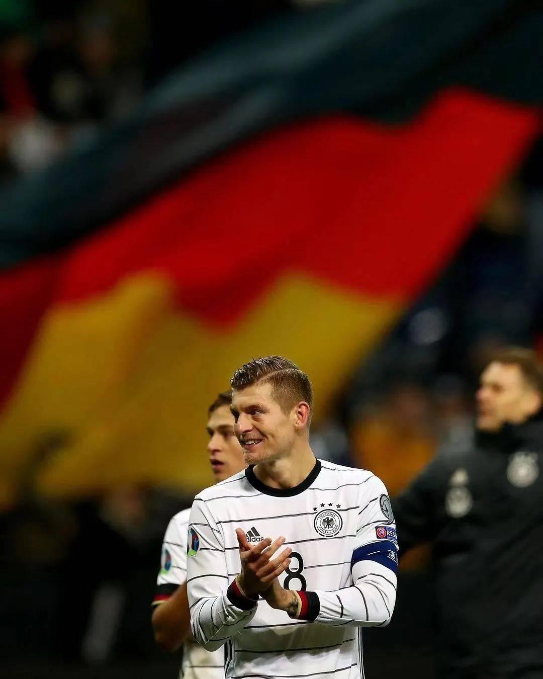 德国杯赛上演惊险一幕,豪门险胜 德国杯赛上演惊险一幕,豪门险胜