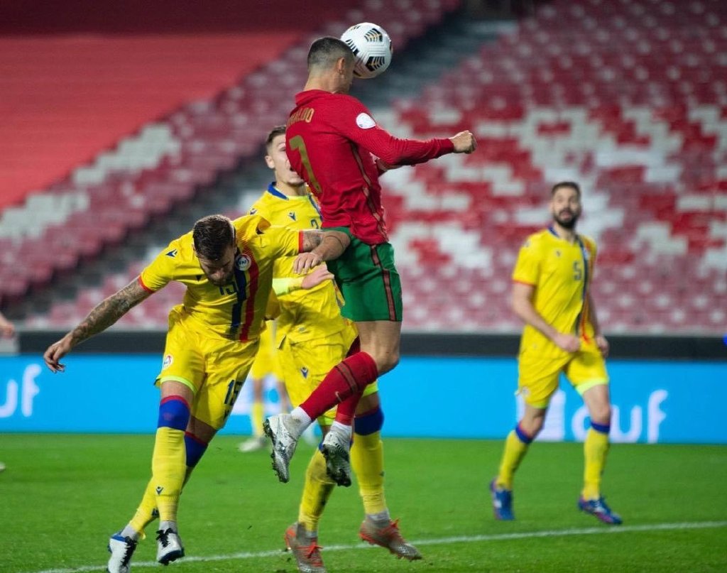 势均力敌球队互交白卷战斗激烈凶猛的简单介绍