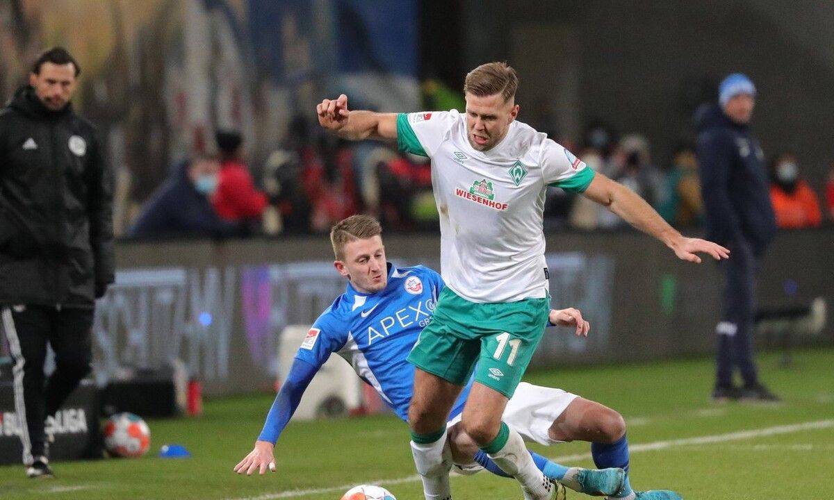 汉诺威主场失利,主教练现身响征的简单介绍 汉诺威主场失利,主教练现身响征的简单介绍