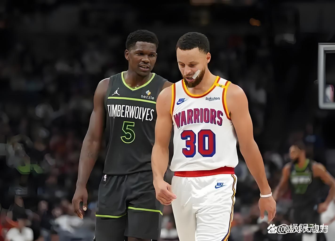 森林狼惨败独行侠，遭遇三连败