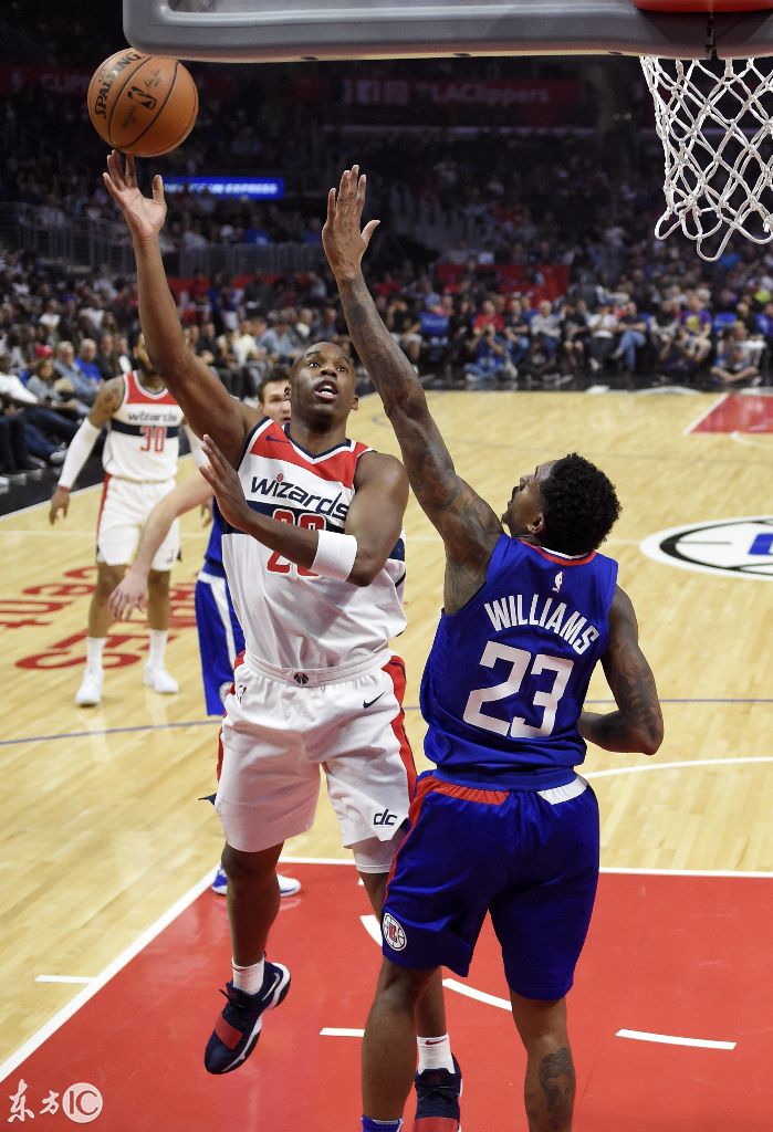 猛龙主场不敌子弹，比尔爆砍35分