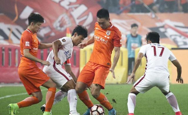 关于恒大主场踢平建业,中超第4轮两连平的信息 关于恒大主场踢平建业,中超第4轮两连平的信息