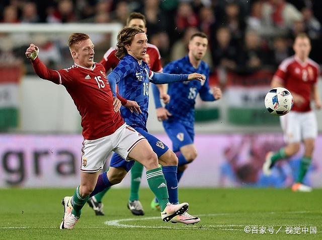 克罗地亚遭遇阿塞拜疆困难，艰难获胜