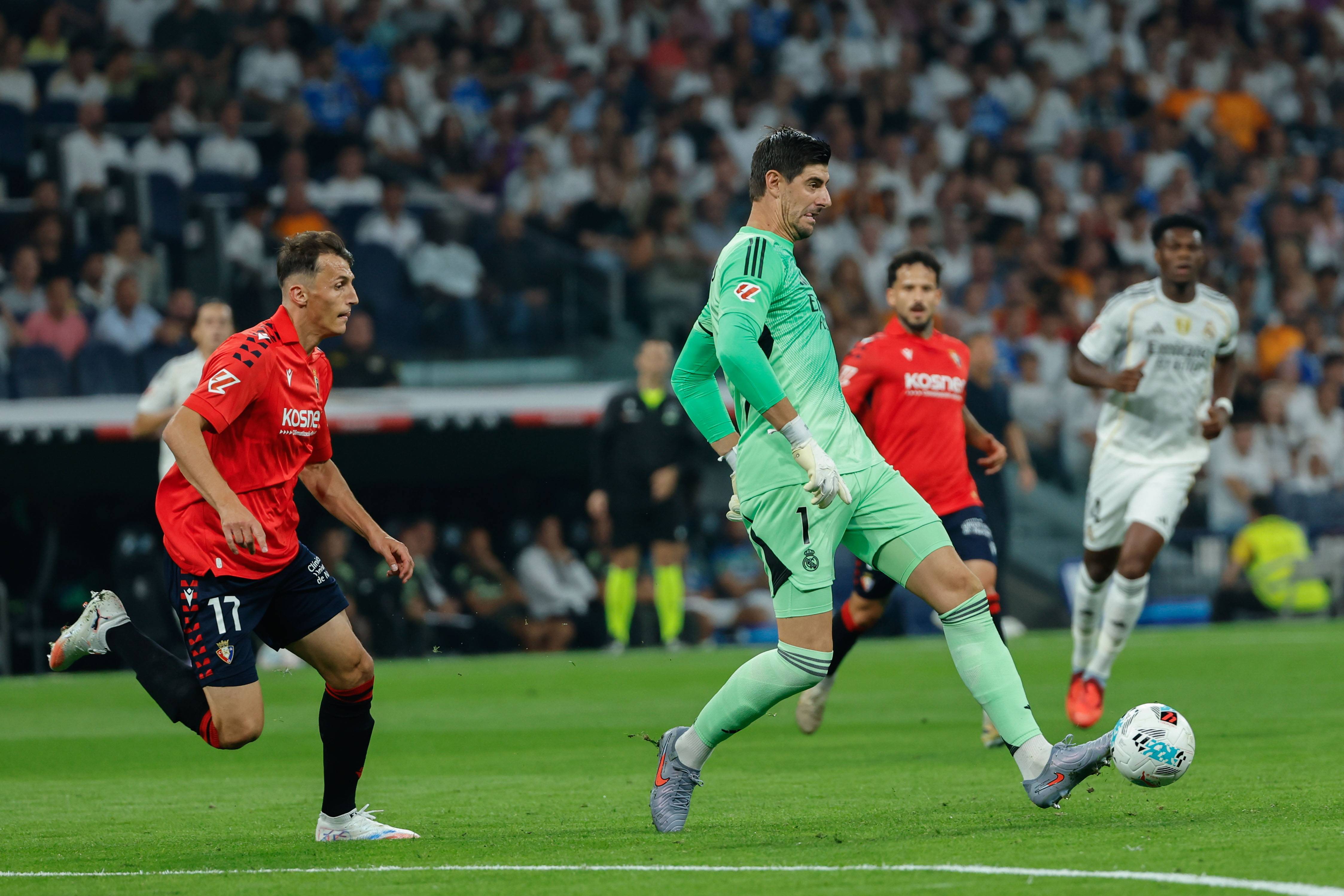 皇马碾压挪威，楚阿梅尼刷新纪录的简单介绍