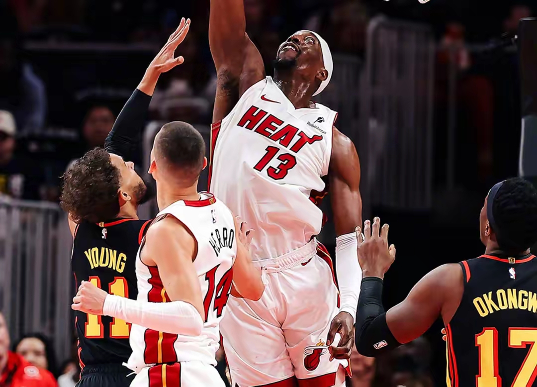 辽宁队绝杀尼克斯，米切尔扛起全队